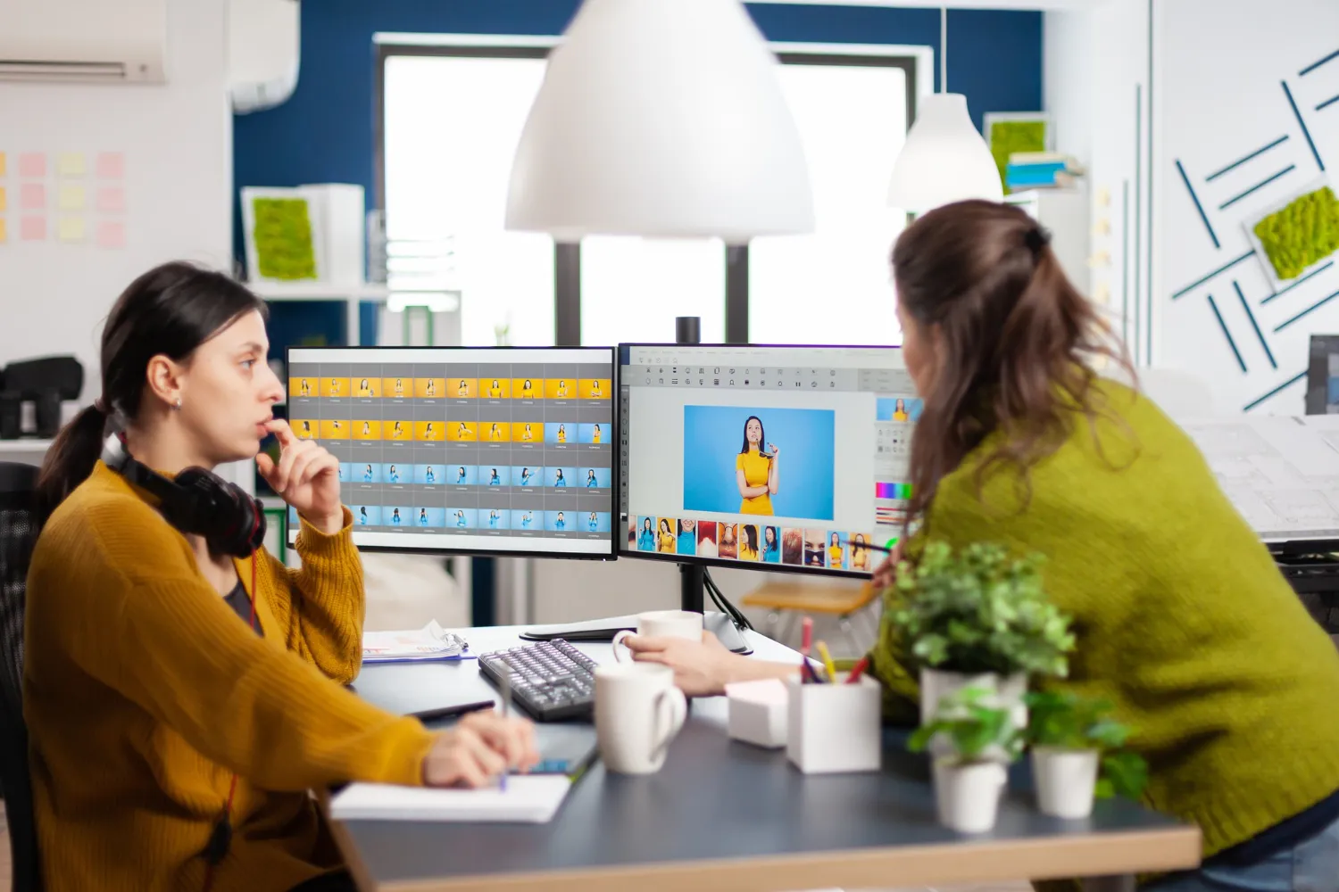 Web Design Agency with a Client